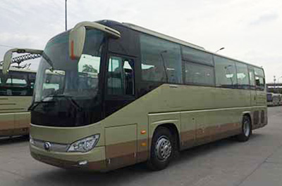 54座豪華商務車